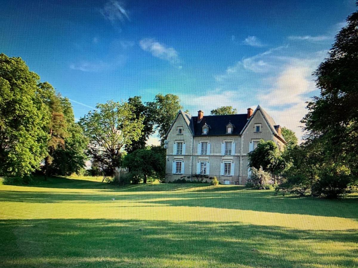 Bed and Breakfast Le Donjon D'Anthon Zewnętrze zdjęcie